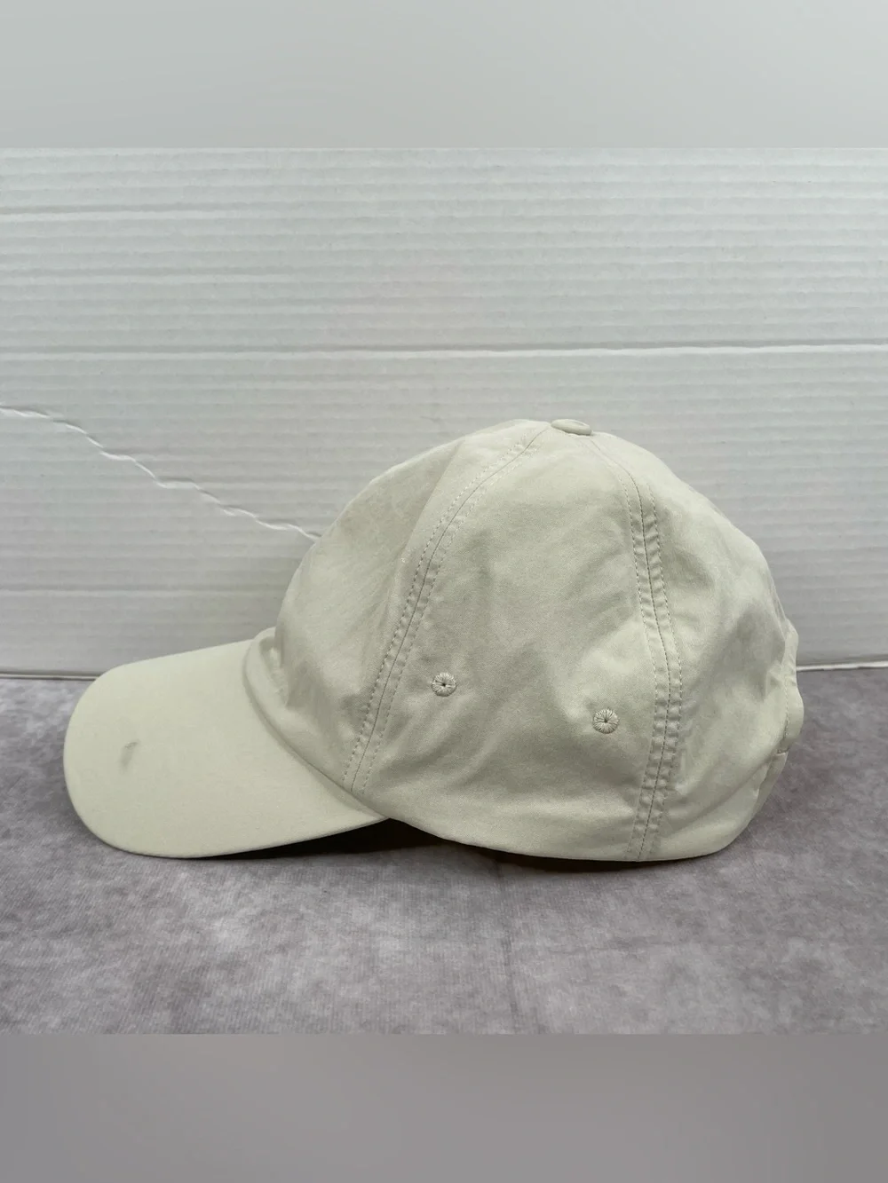 Lululemon Baller Hat Cap Strapback Womens One Size OS Beige Cream Active Gym